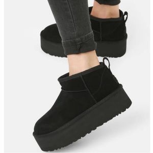 UGG Classic Ultra Mini Platform Boots 7